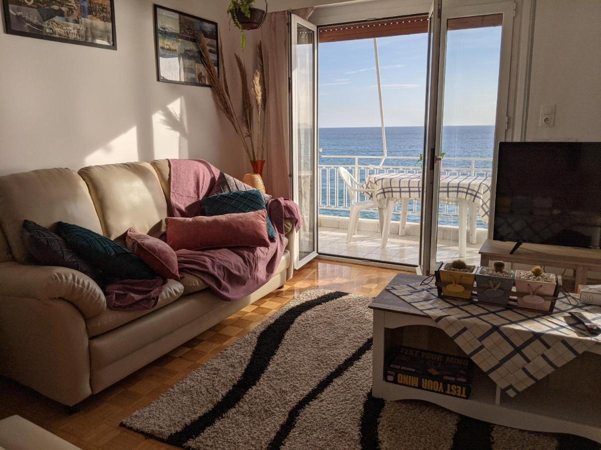 Luxurious Sea View Apartment Piraeus Exterior photo